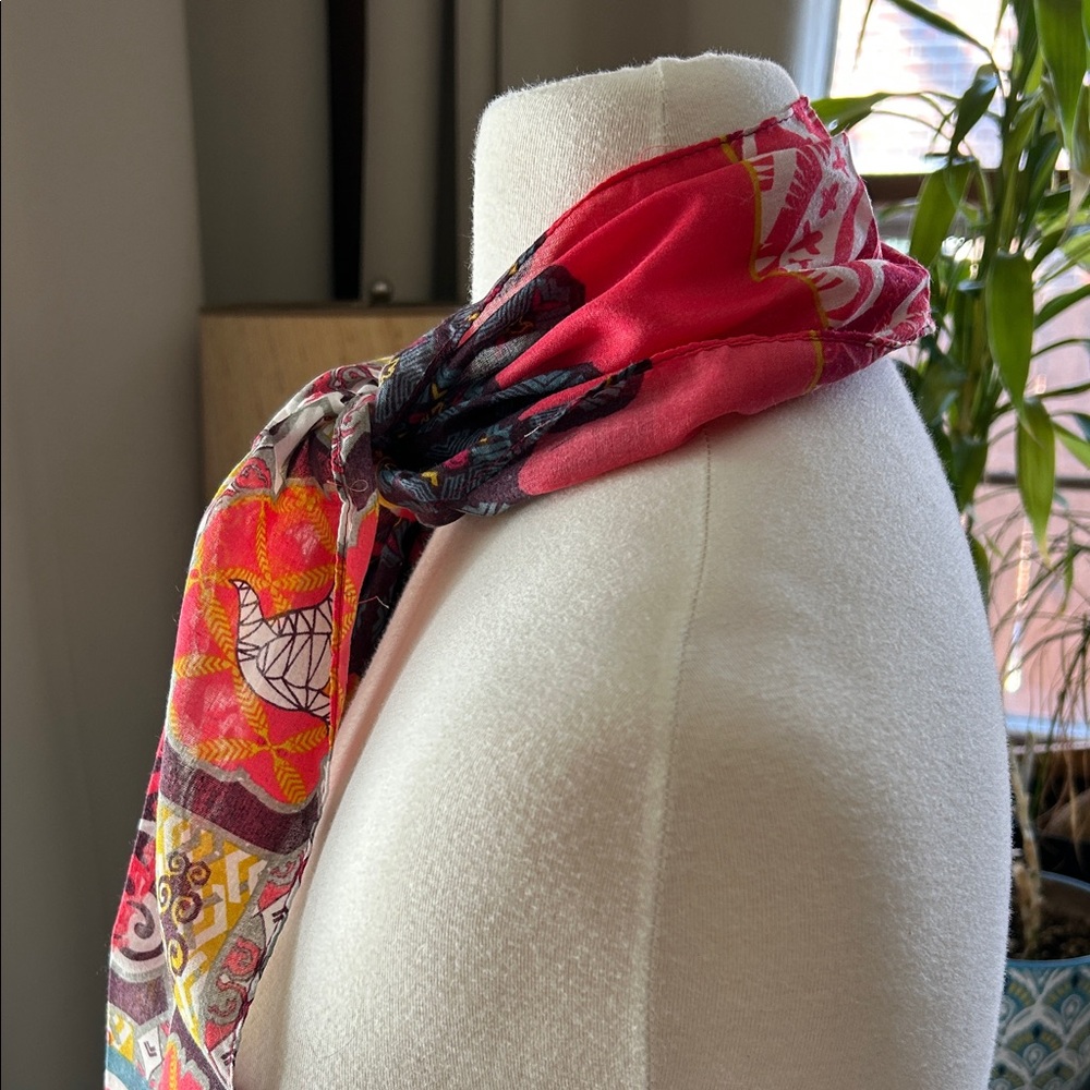 Colorful Patterned Scarf - Picture 5 of 6